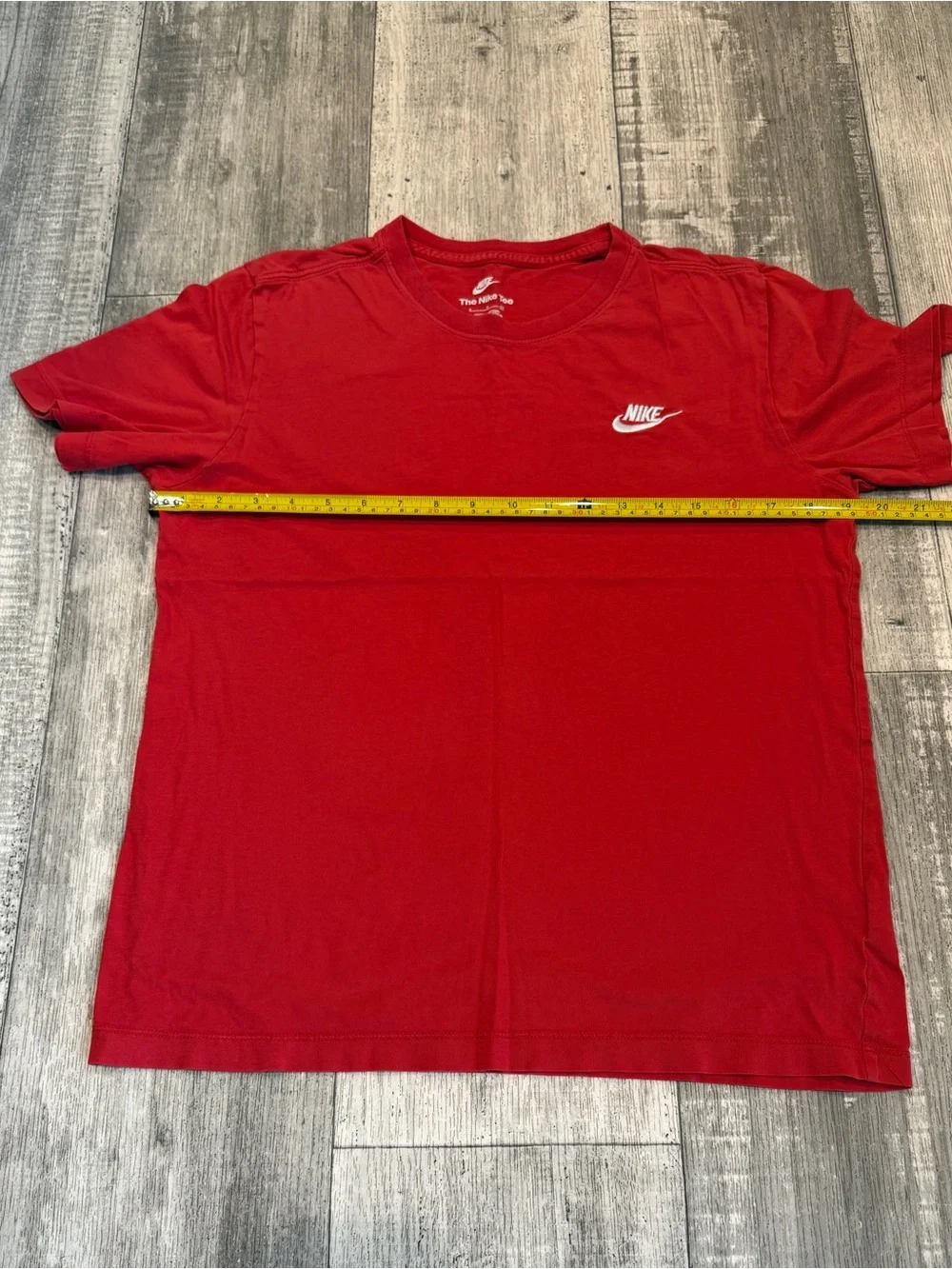 Nike Red Crew Neck Short Sleeve Tee with White Logo Mens Small